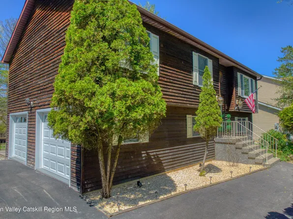 16 Appalachian Drive, Athens, NY 12015