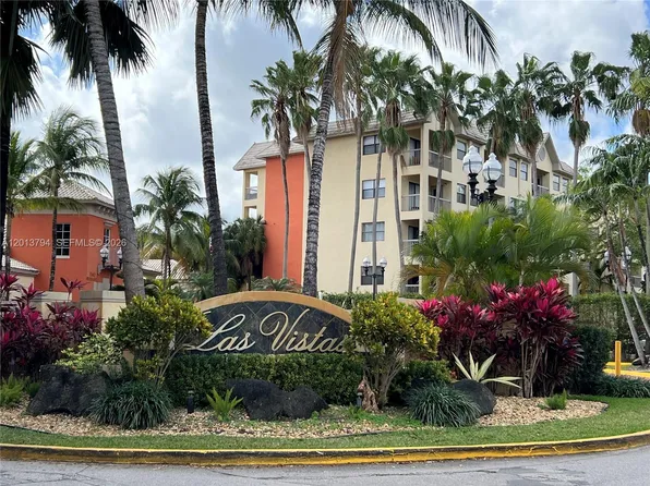 8373 Lake Dr APT 202, Doral, FL 33166