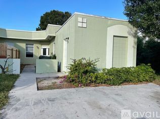 677 Ipswich St, Boca Raton, FL 33487