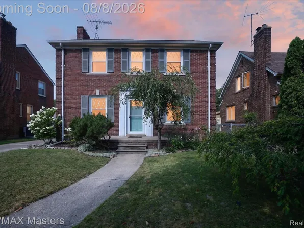 2212 22nd St, Wyandotte, MI 48192