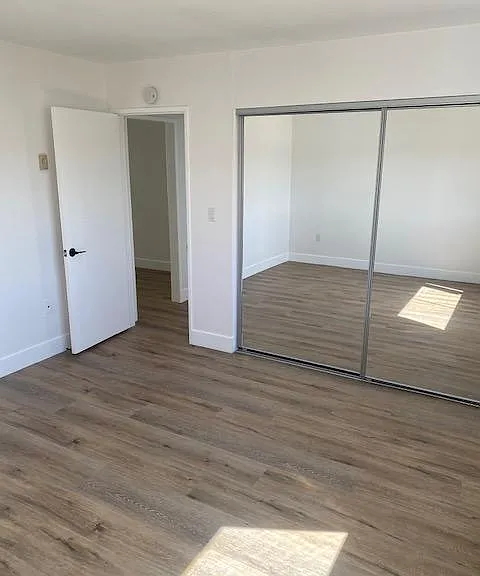 1621 La Playa Ave #8 — Photo 18