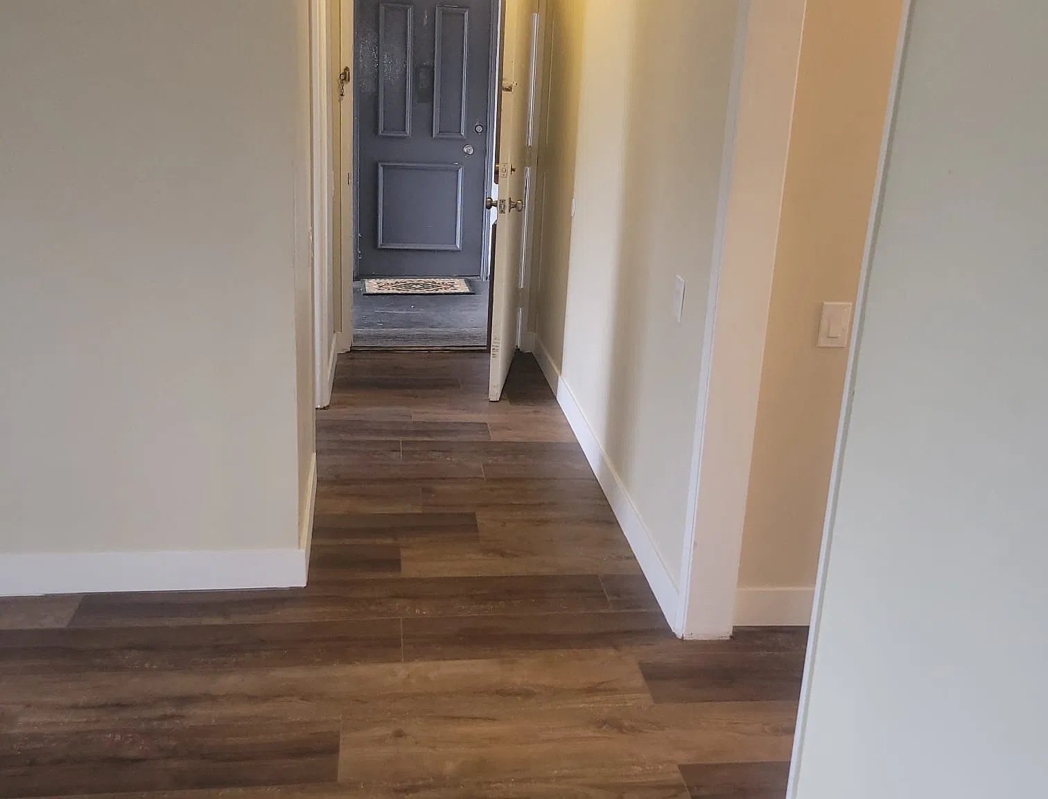 1 bed, 800 sqft, $1,900 — Photo 4
