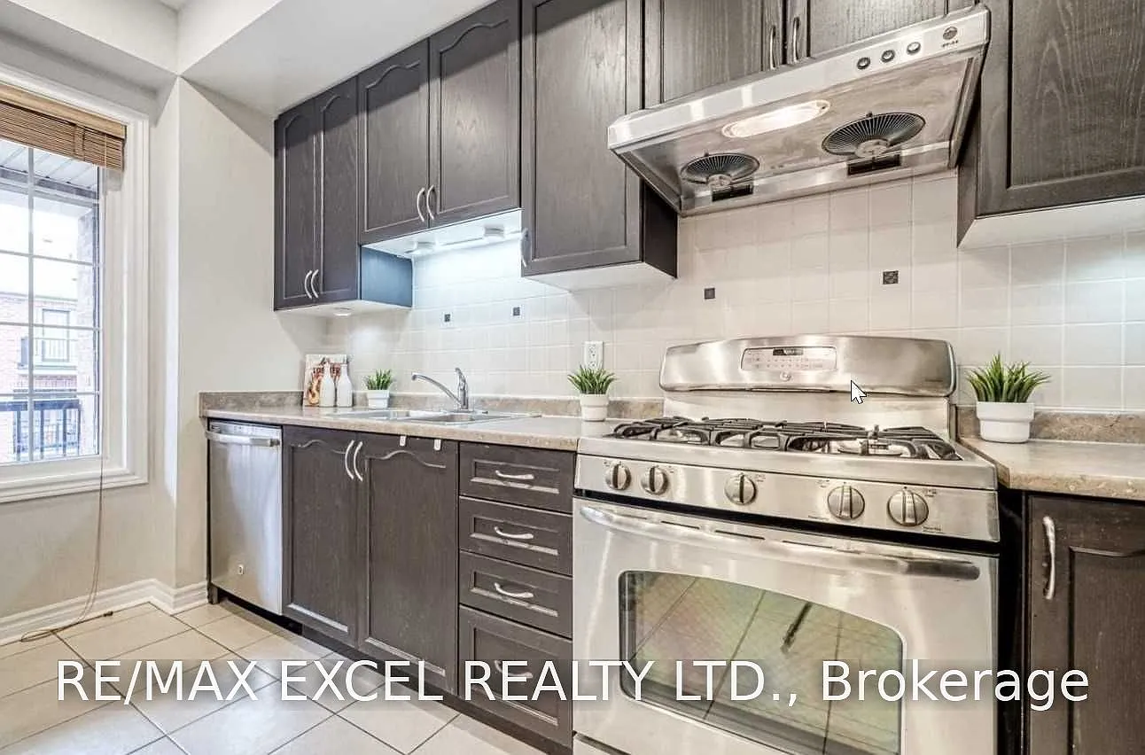 3 bed, $2,900 — Photo 4
