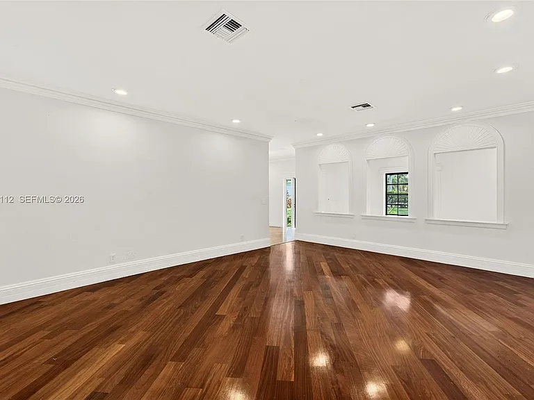 3000 SW 130th Ave — Photo 8