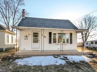 411 Walnut St, Boiling Springs, PA 17007