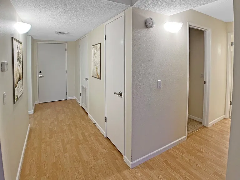 Lake Tower — Photo 19