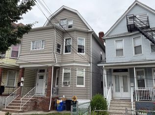 658 Adams Ave, Elizabeth City, NJ 07201