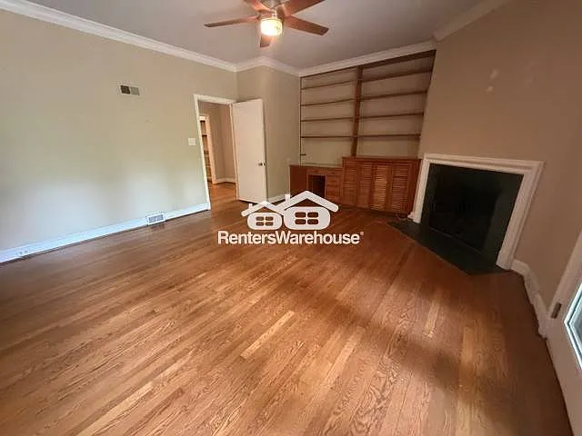 1020 Anderson St — Photo 12