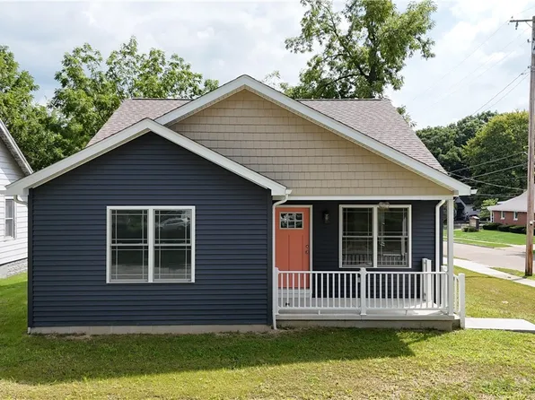 78 Prospect St, Struthers, OH 44511