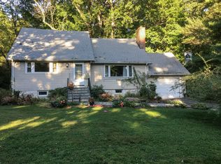 320 Cooper Ave, Mamaroneck, NY 10543