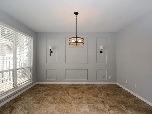 5th image of 3207 Laurel Point Ct