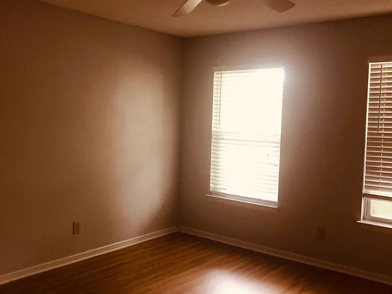 12198 Maize Dr — Photo 3