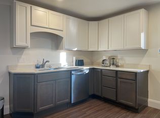 71 Willard Ave #2, Springfield, MA 01109