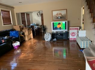 41 Howard St, Pompton Lakes, NJ 07442