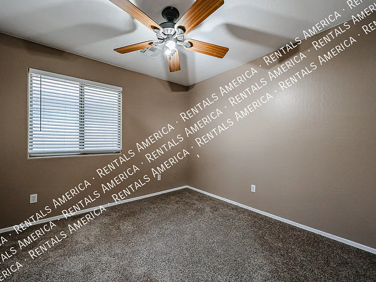 36322 W Alhambra St — Photo 23