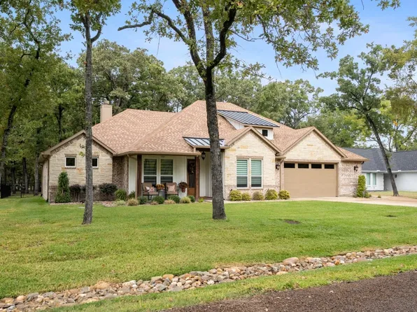 245 Colonial Dr, Gun Barrel City, TX 75156