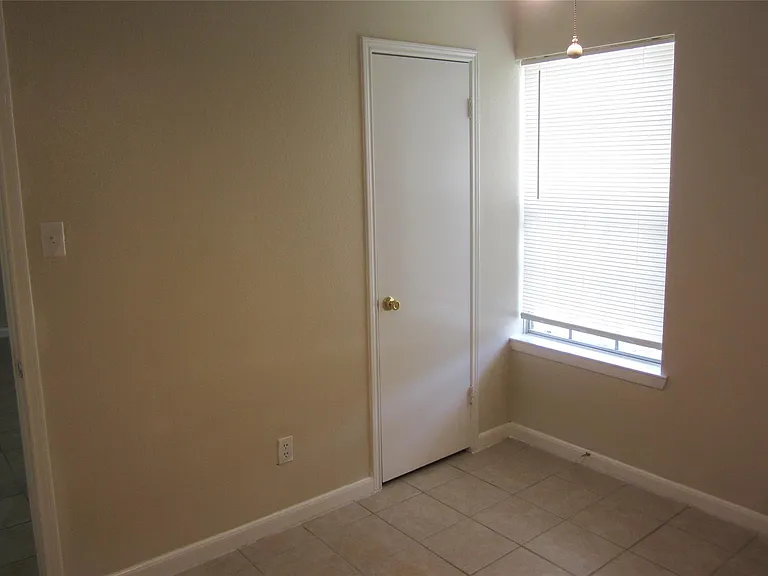 17907 Fieldglen Dr — Photo 9