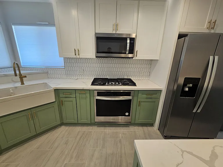 7618 Cleargrove Dr — Photo 5