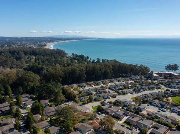 1009 Sir Francis Ave, Capitola, CA 95010