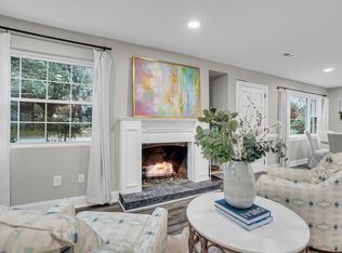 718 Parish Rd, Charleston, SC 29407