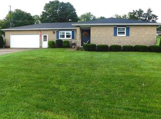 1037 E Tara Rd, Greensburg, IN 47240