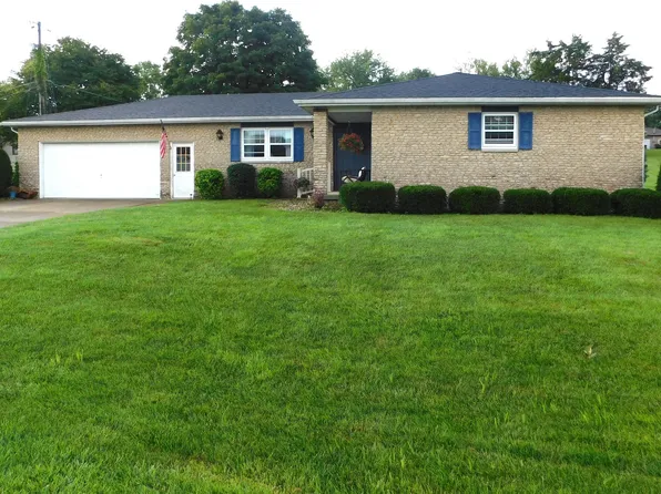 1037 E Tara Rd, Greensburg, IN 47240