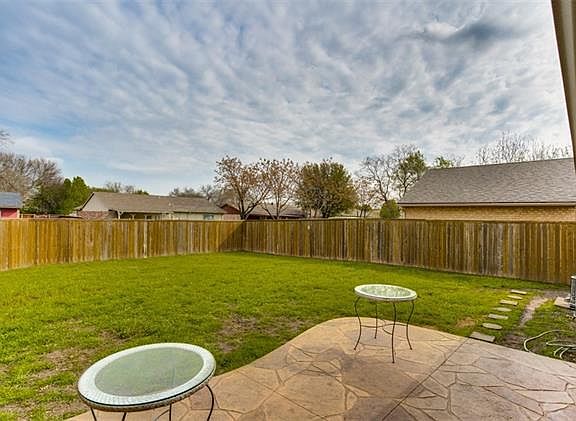 3rd image of 5733 Baker Dr