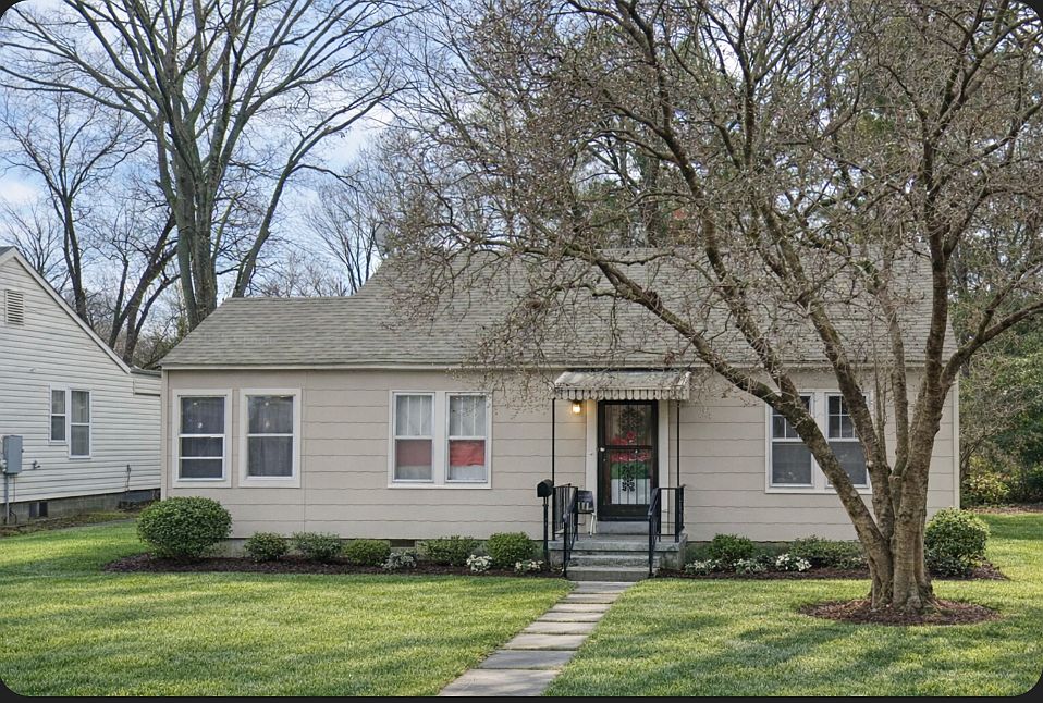 1st image of 3593 Fairmont Ave