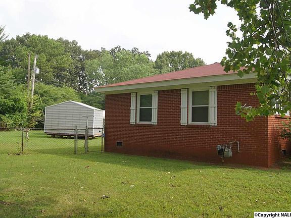 4th image of 3218 Bayless Dr SW