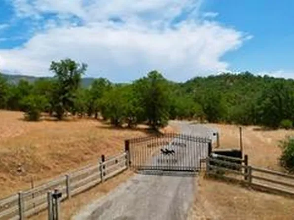 15169 Moccasin Ranch Rd, Coulterville, CA 95311