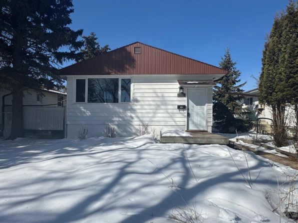 5214 E 45th St, Camrose, AB T4V 1E9