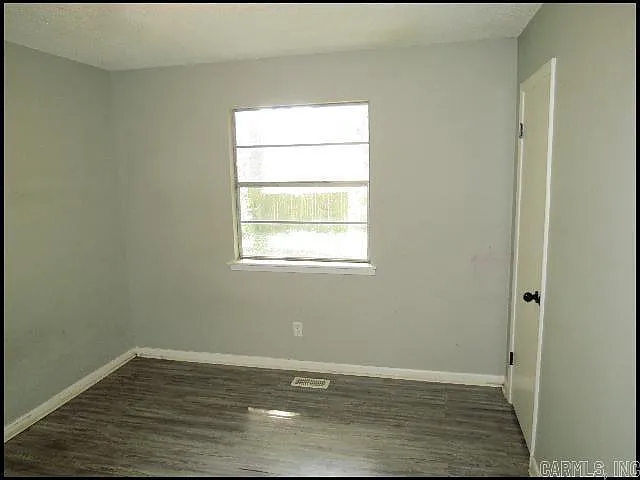 1020 Towering Oaks Dr — Photo 11