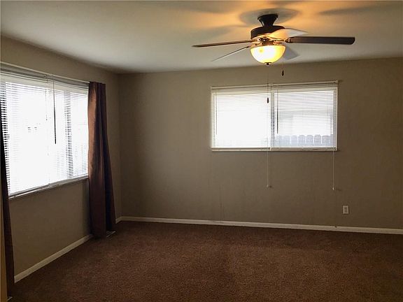 5th image of 1817 Hawthorne Dr