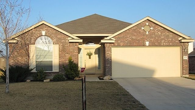 1st image of 429 Weeping Willow Dr