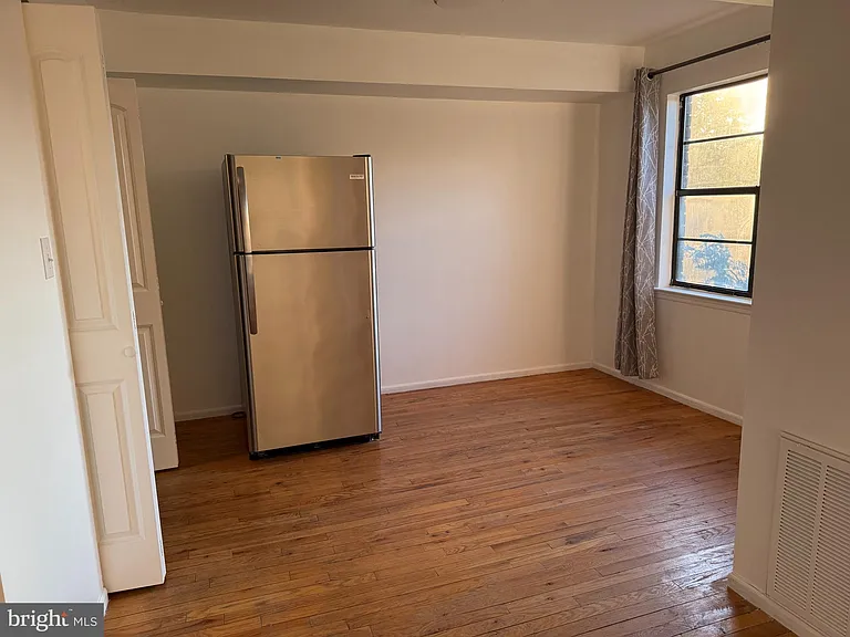 1823 Old Stone Mill Dr — Photo 3