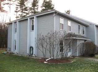 153 Ledgewood Cir, Burlington, VT 05401