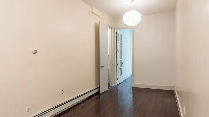 Rented by Nooklyn NYC LLC | media 40