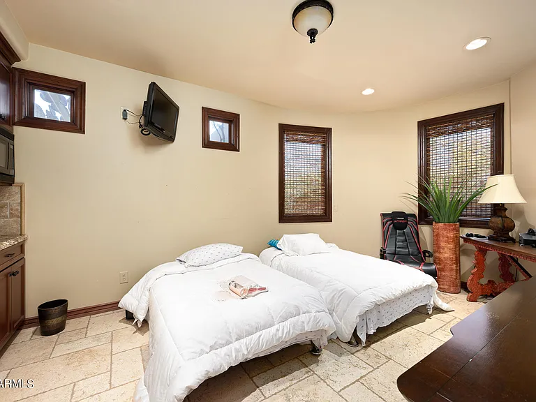 10162 E Joy Ranch Rd — Photo 42