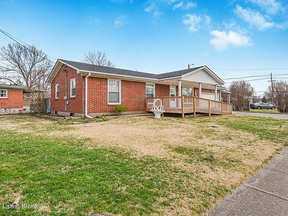 3rd image of 8317 Seaforth Dr