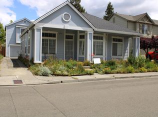 1722 Canyon Run, Healdsburg, CA 95448