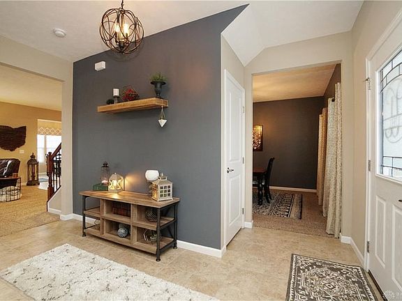2nd image of 4406 Blue Jay Way