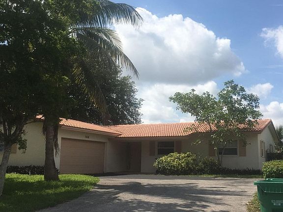 3rd image of 7506 NW 41st St
