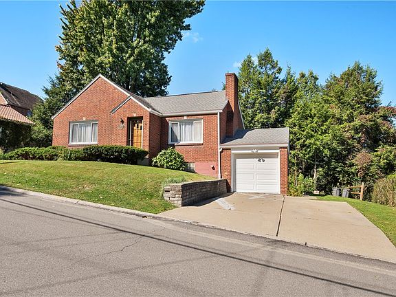 2nd image of 3942 Lawnview Ave