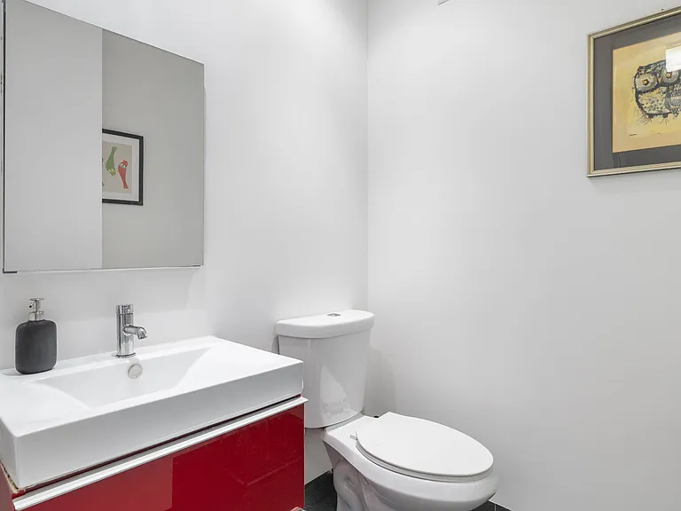 255 E 49th St #6A — Photo 5