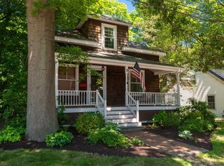 3 Maple Ave, Ipswich, MA 01938