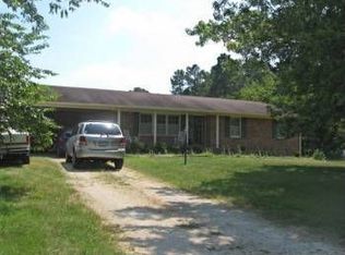 2920 Stewart Farm Rd, Henderson, NC 27537