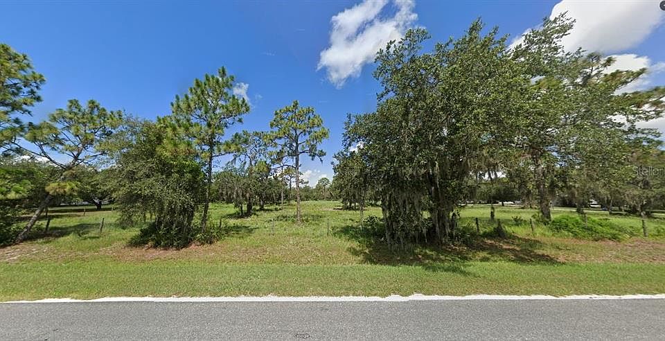 2nd image of Tiger Lake Rd