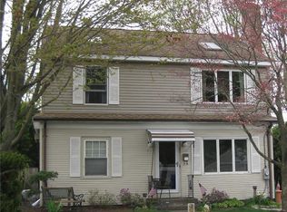 80 Burgess Ave, Pawtucket, RI 02861