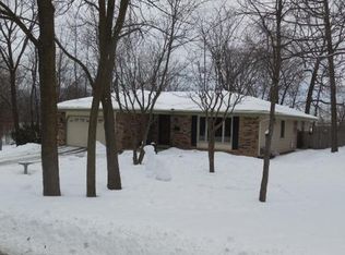 5180 N Detrie Ct, Butler, WI 53007