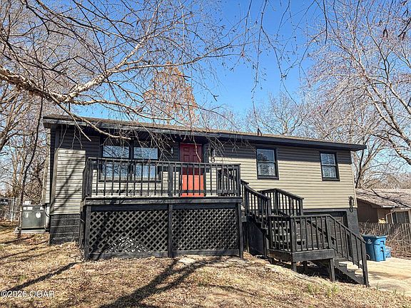 2nd image of 1604 Greenwood Boulevard